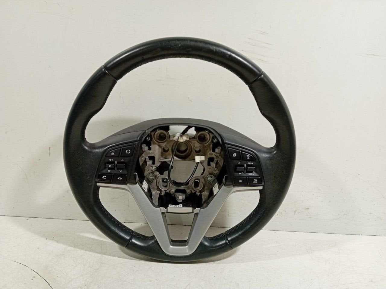 Stuur Hyundai Tucson, Onderdelen@venauto.nl, Van der Ven Autorecycling B.V., Ettenseweg 76, 4706 PB Roosendaal, The Netherlands
