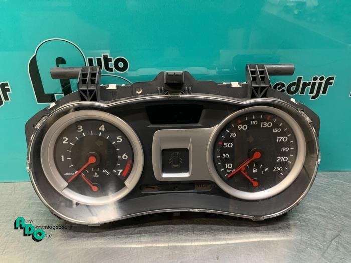Instrumentenpaneel van een Renault Clio (Clio 3 06-), Auto-onderdelen, Gebruikt, -, Renault, -
