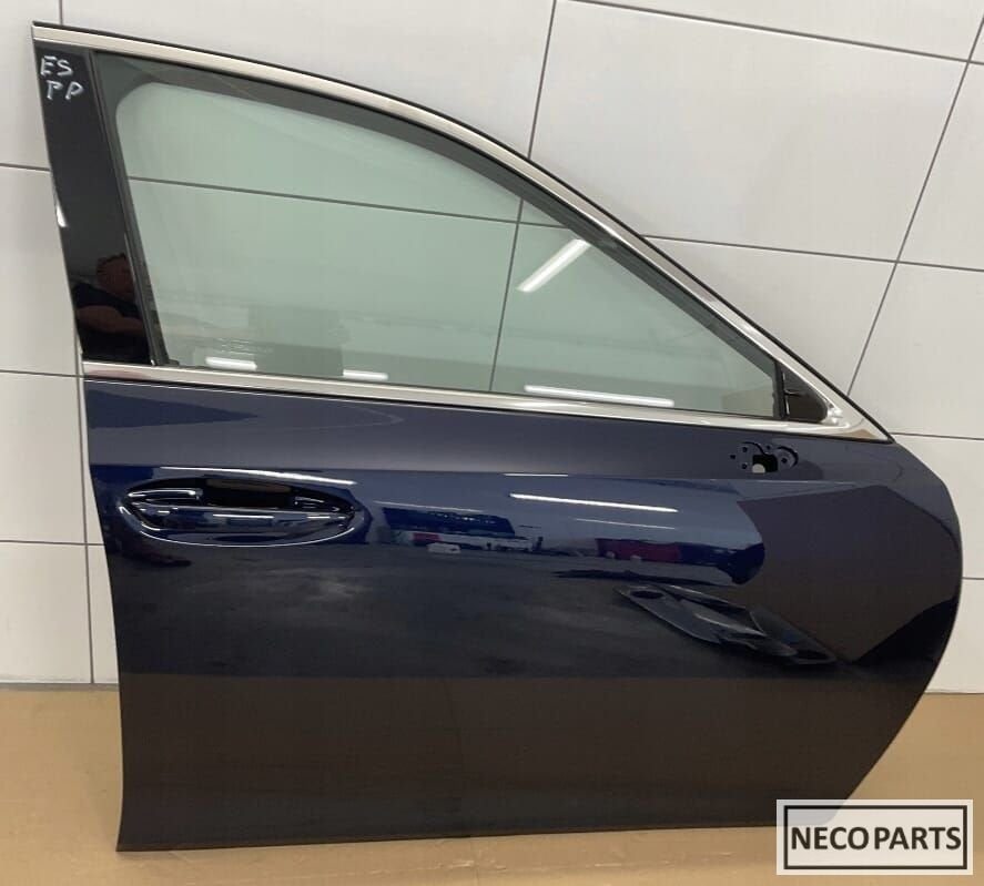 LEXUS ES300 ES 300 PORTIER DEUR KLEUR 8X5 ALLES LEVERBAAR !!, Auto-onderdelen, Carrosserie, Achterklep, Lexus, Achter, Gebruikt