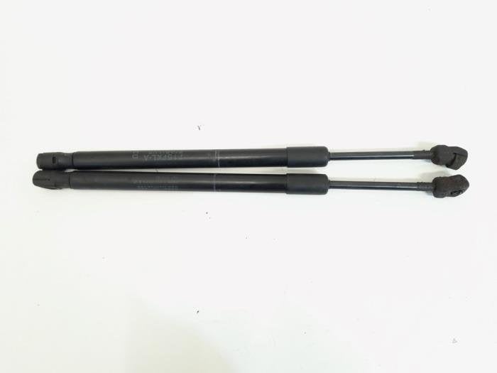 Amortisseur kit capot moteur d'un BMW X5, -, 3 mois de garantie, Utilisé, -