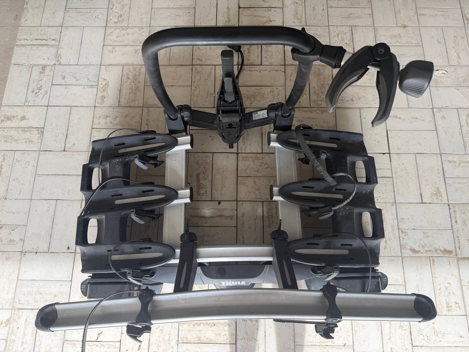 Thule VeloCompact 927 fietsdrager 4 fietsen, Auto diversen, Ophalen, Zo goed als nieuw