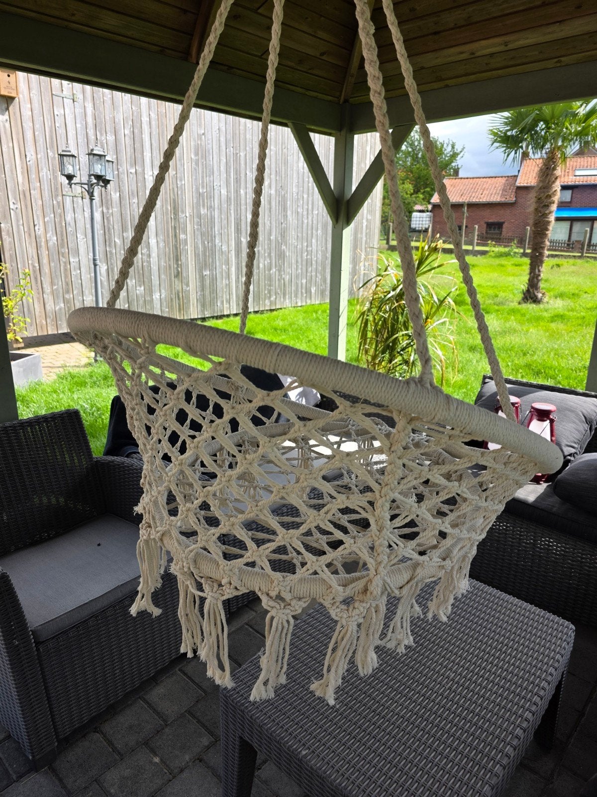 Hangstoel Lifegarden, Ophalen