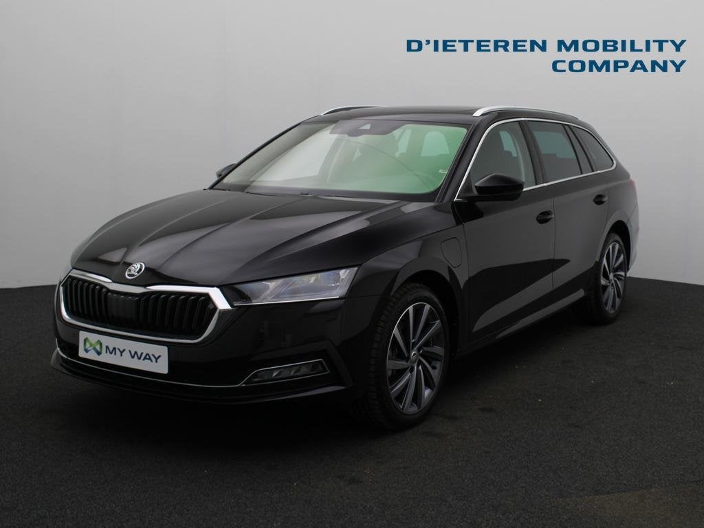 Skoda Octavia Combi PHEV Octavia SW PHEV 1.4 TSI Clever+ DSG, Autos, Skoda, Achat, https://public.car-pass.be/vhr/efe5b3af-0282-4948-8a9f-feb0ff8b7605