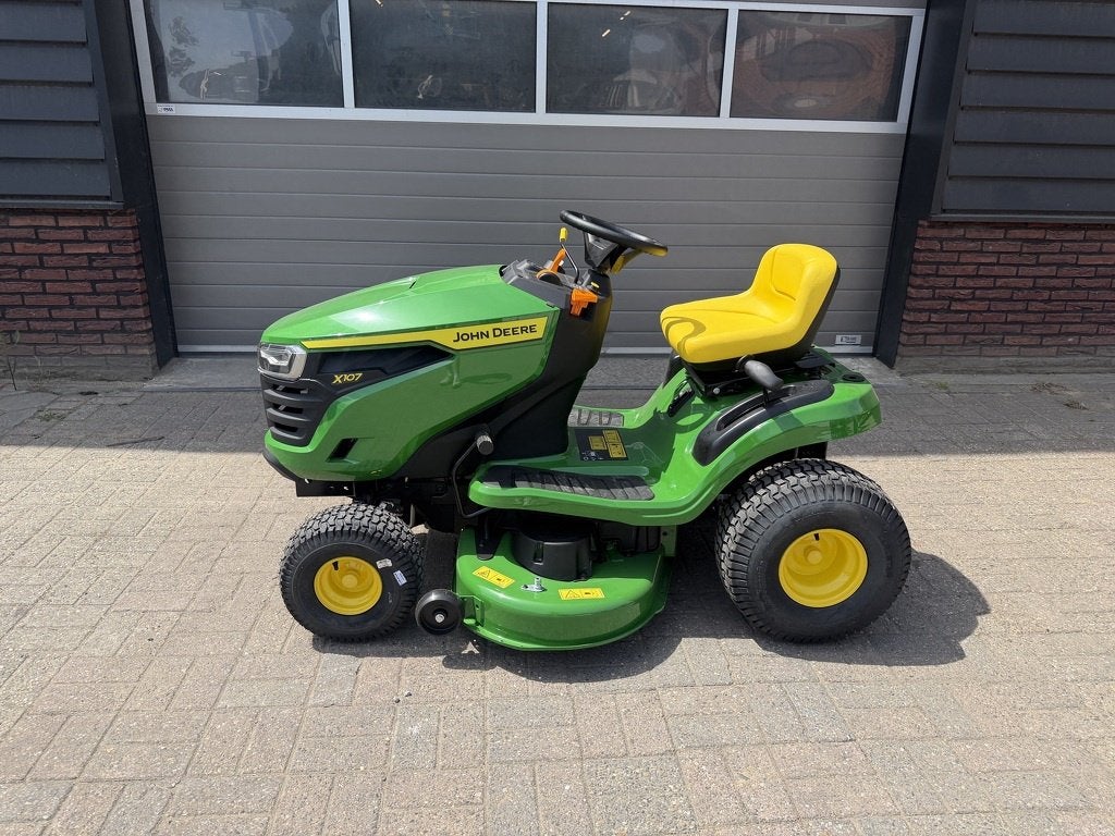 John deere X107 zitmaaier / tuintractor NIEUW, John Deere, JDFCustomerSupport@JohnDeere.com, John Deere, Nieuw