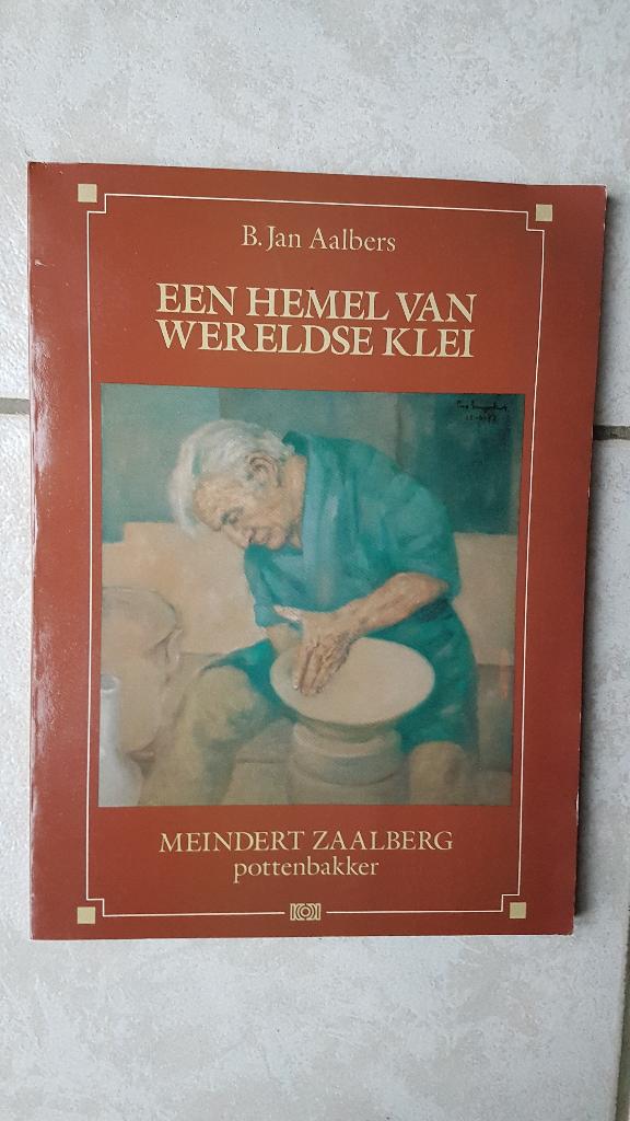 Een hemel van wereldse klei, Gelezen, Ophalen of Verzenden, B. Jan Aalbers, Overige onderwerpen