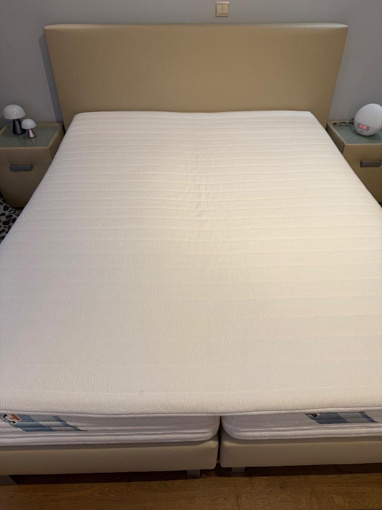 Boxspring 160/200, Huis en Inrichting, Slaapkamer | Boxsprings, Ophalen, Beige, Tweepersoons, Zo goed als nieuw