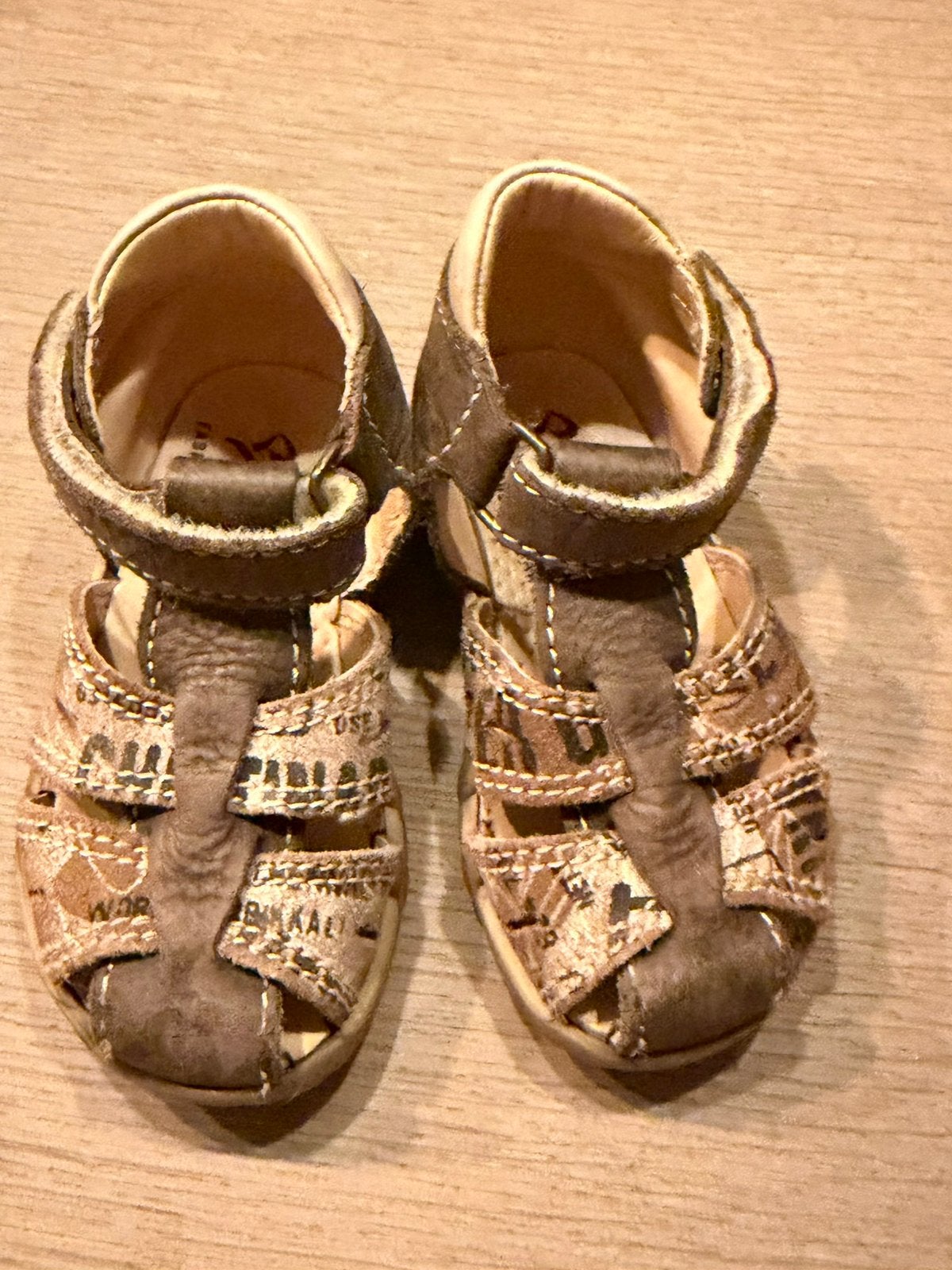 Nieuwstaat baby schoentjes (21), Ophalen, Zo goed als nieuw, Schoentjes