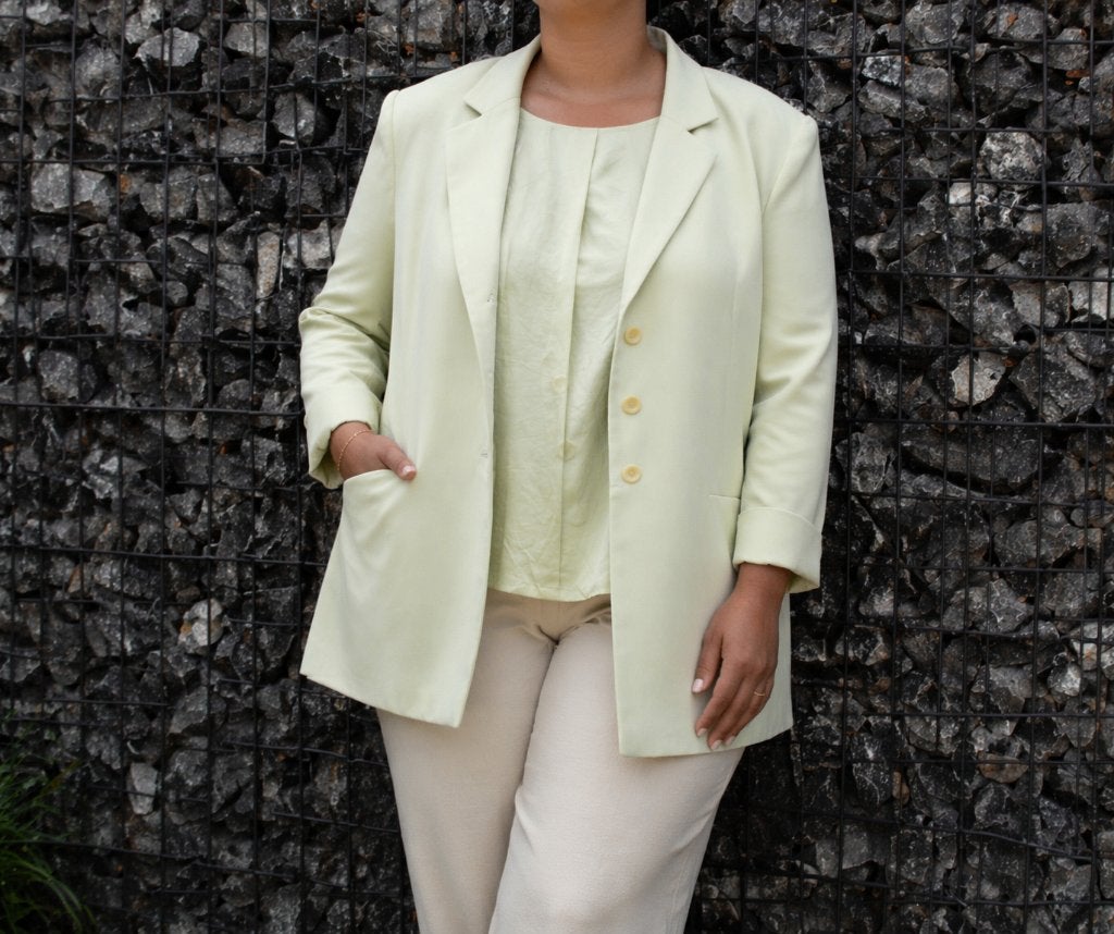 M127 Veste élégante femme – Un Jour Ailleurs –Taille 46 XXXL, Un jour ailleurs, Ophalen of Verzenden, Zo goed als nieuw, Maat 46/48 (XL) of groter