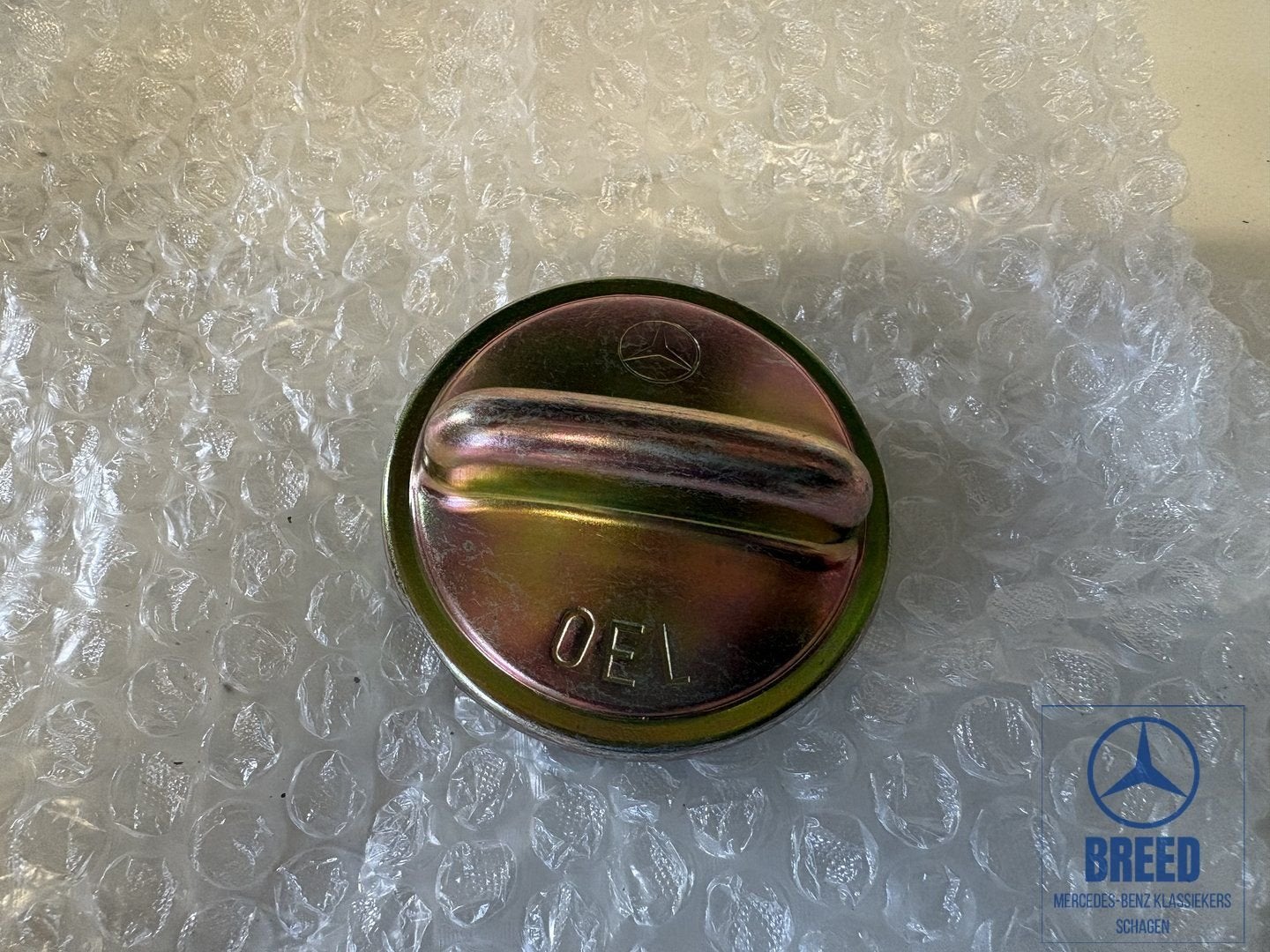 NOS olievuldop voor Mercedes-Benz R107 W108 W109 W114 W115 W, Neuf, -, -, Enlèvement ou Envoi