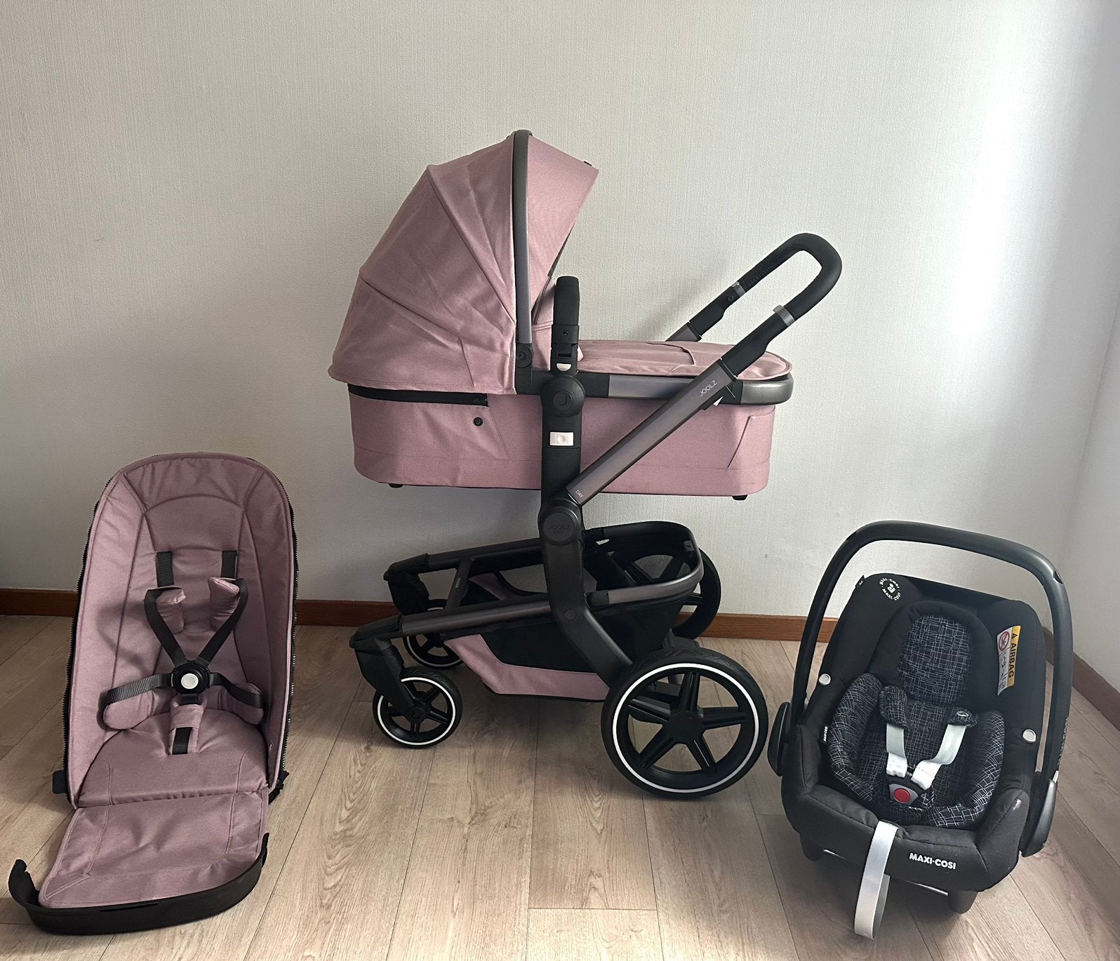 Joolz Day+ Premium Pink 3 in 1 - COMPLEET, Enfants & Bébés, Buggys, Maxi-Cosi, Enlèvement