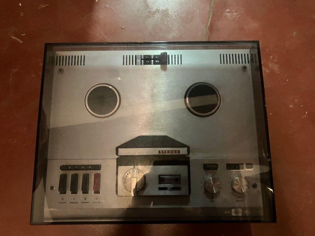 Telefunken Magnetophon 203 Studio 4, Ophalen, Bandrecorder, Met stofkap
