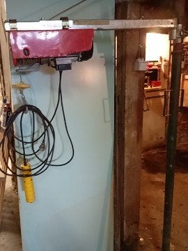 Palan ou treuil avec bras pivotant, Enlèvement, Utilisé