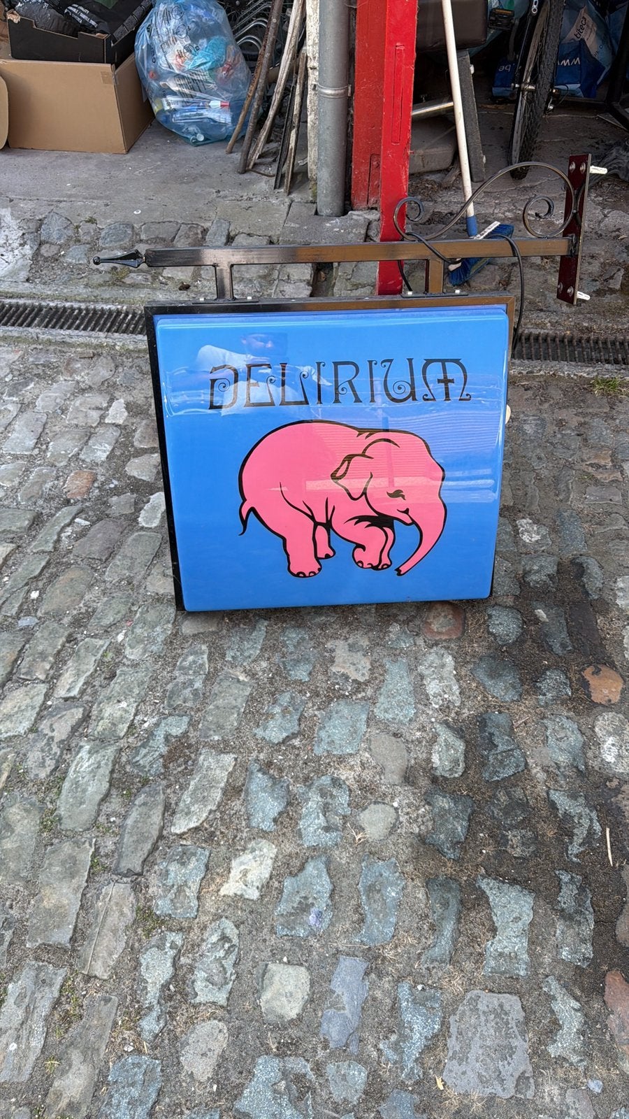 Delirium lichtbak, Verzamelen, Merken en Reclamevoorwerpen, Ophalen, Zo goed als nieuw