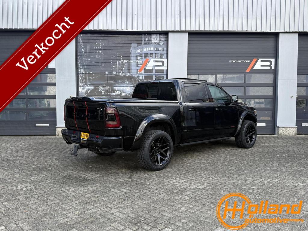 Dodge Ram 1500 4X4 5.7 V8 4x4 Crew Cab Limited, Auto's, Automaat, 4 deurs, Gebruikt, Verwarming stoelen achter