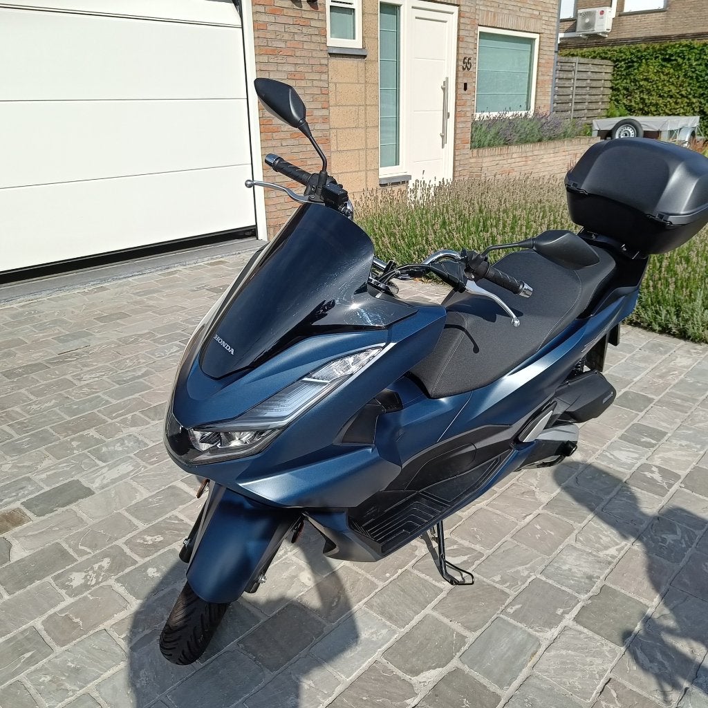 Als nieuw Honda pcx 125cc met nog garantie tot eind 2028, Motoren, Ophalen, Nieuw