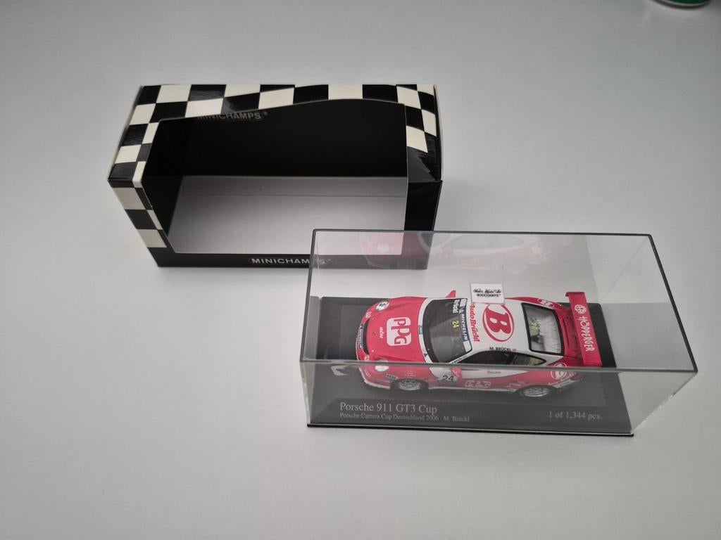 Minichamps Porsche 911 GT3 Coupe 400 066424 1/43, Enlèvement ou Envoi, Comme neuf, Voiture, MiniChamps