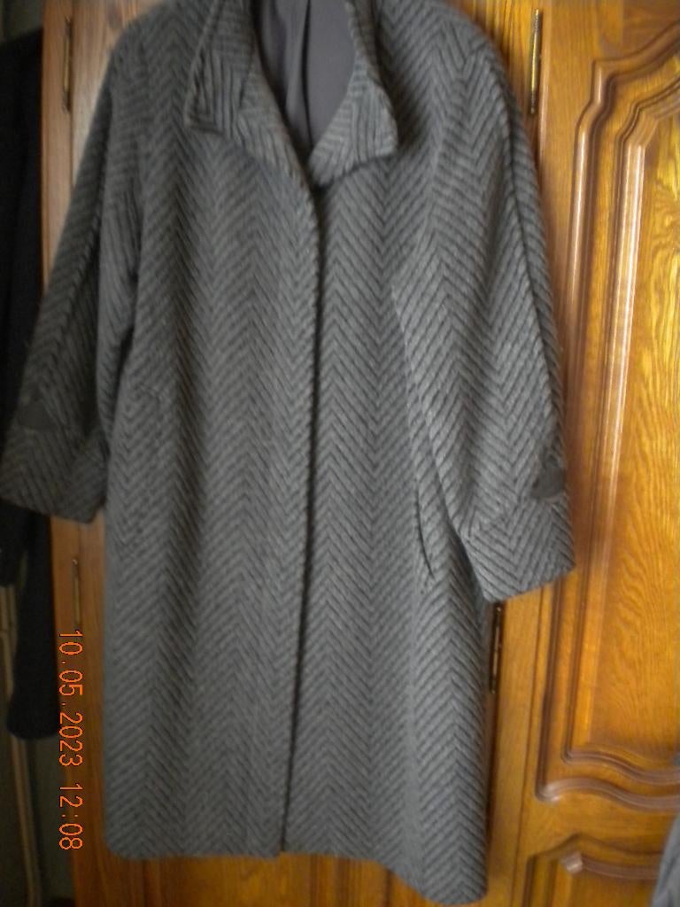 Grijze mantel, Antiek en Kunst, Antiek | Kleding en Textiel, Ophalen, Dames
