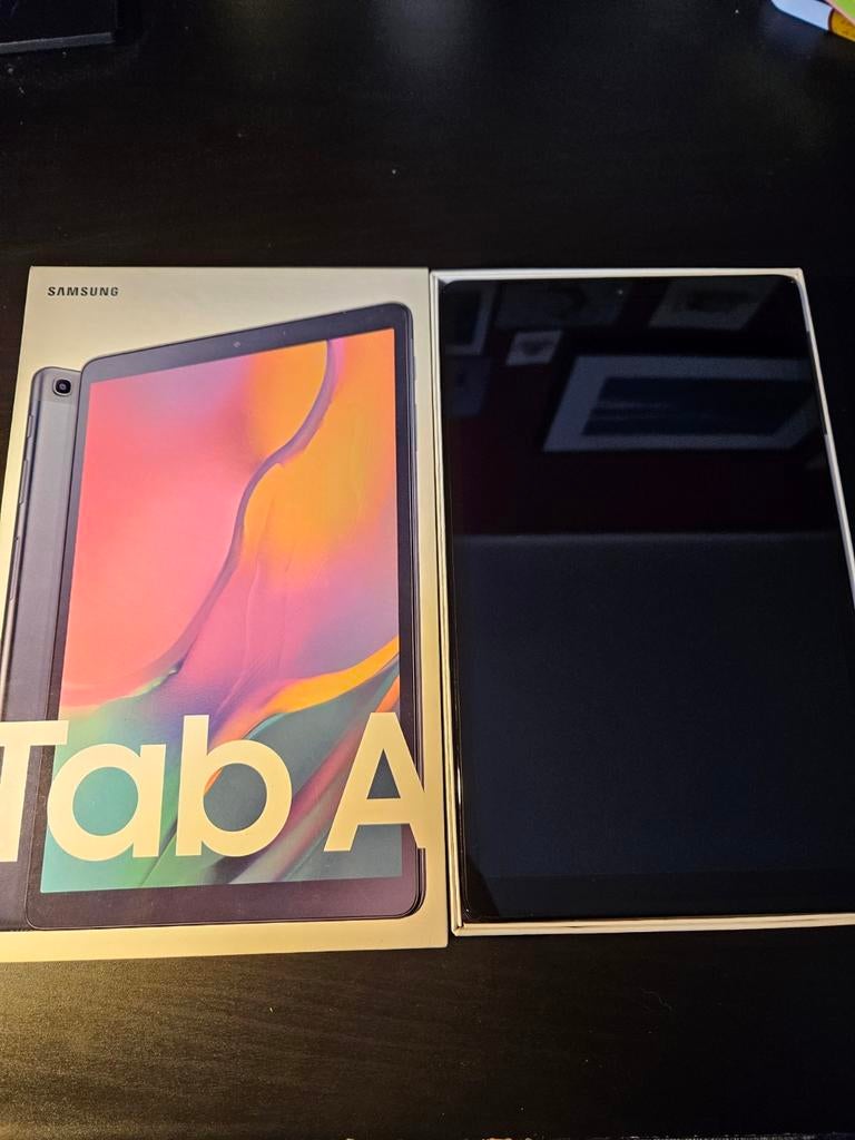 Samsung Galaxy Tab A (2019), Galaxy Tab A (2019), 10 pouces, Samsung, Mémoire extensible
