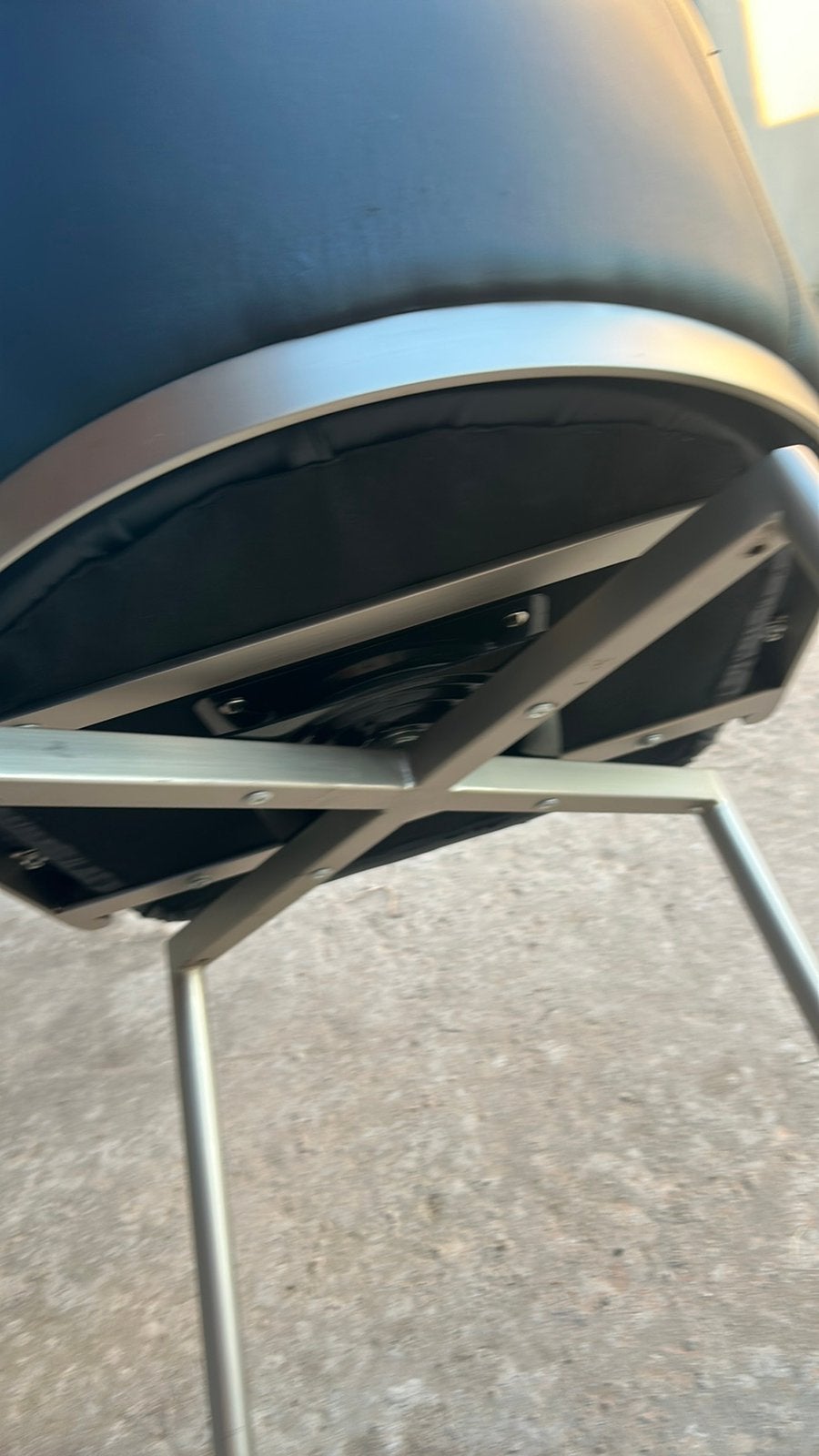 GRATIS – 6 kuipstoelen / eetkamerstoelen – af te halen, Ophalen, Kunststof, Gebruikt, Zwart