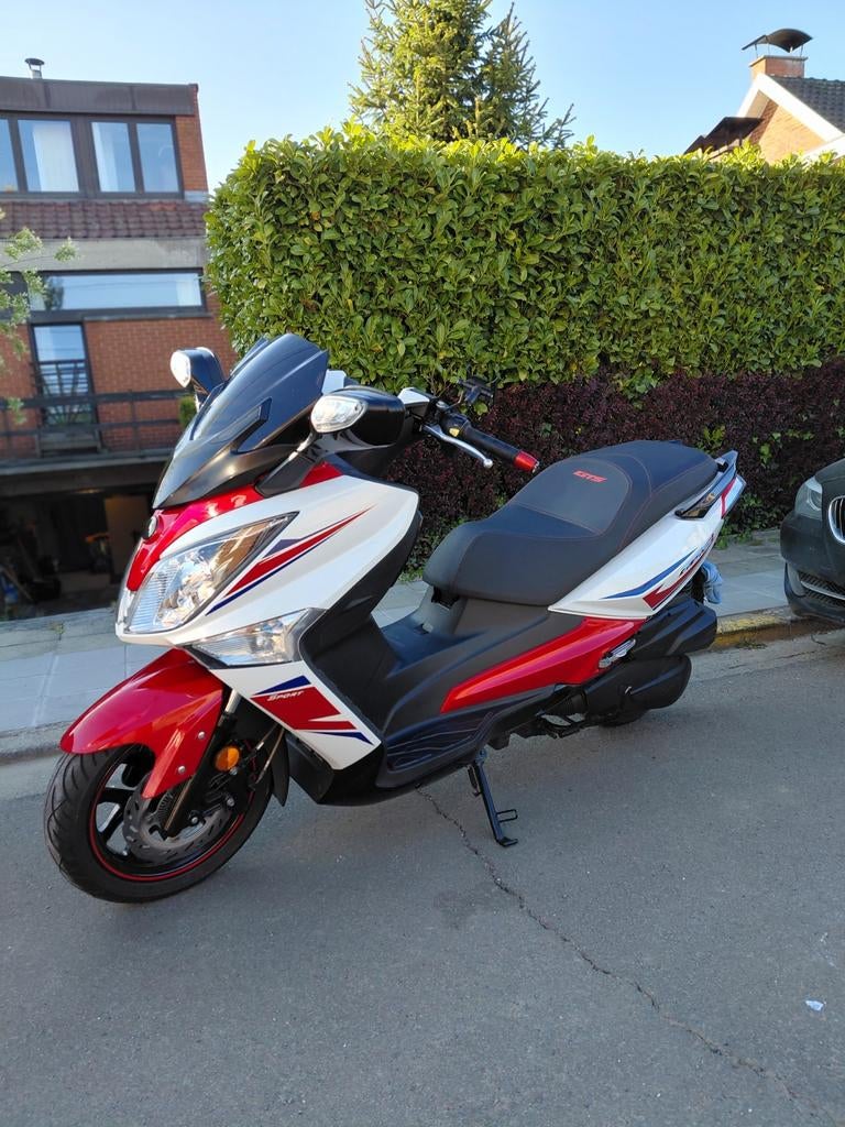 Scooter sym gts 125 sport, Fietsen en Brommers, Scooters | SYM, Benzine, 125 cc, Ophalen of Verzenden, Klasse B (45 km/u)
