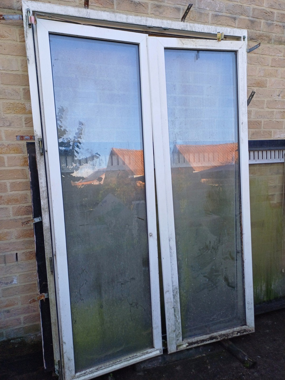 Dubbel PVC raam, draai-kip, Ophalen