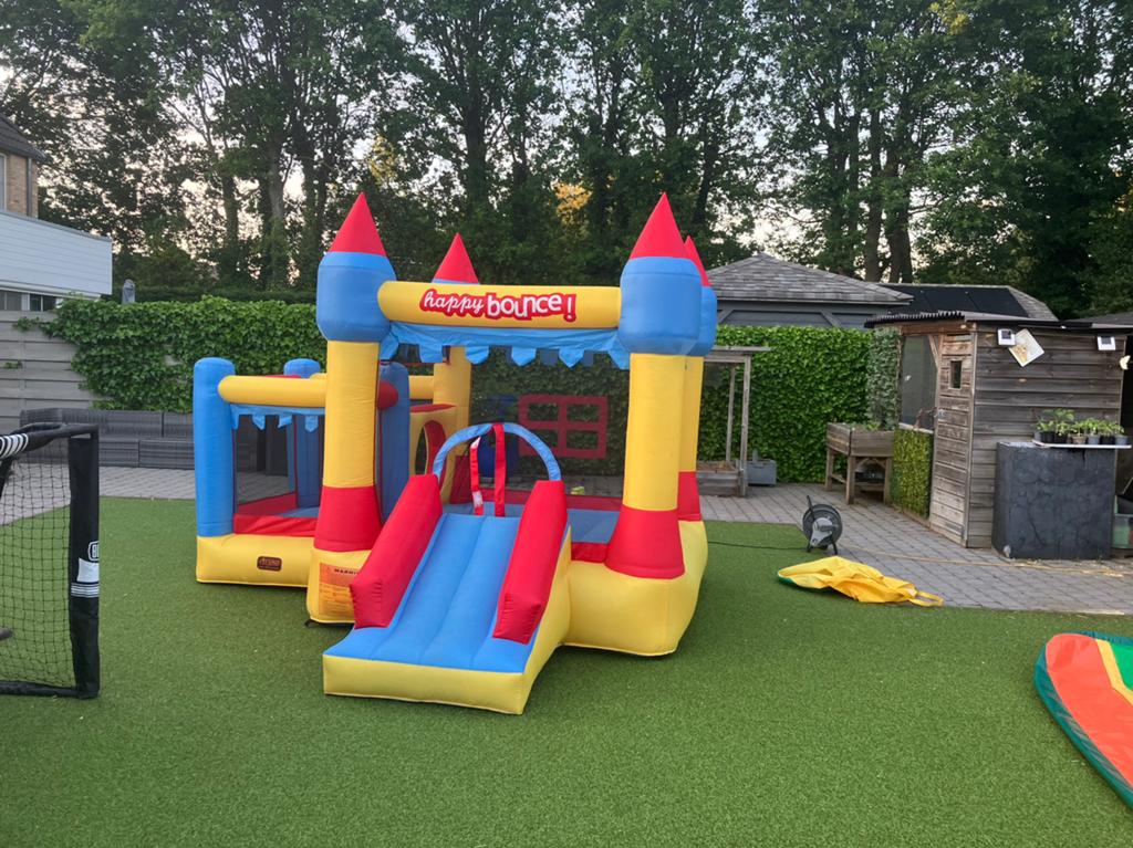 Springkasteel Avyna Happy Bounce Castle (320x300cm), Ophalen, Zo goed als nieuw