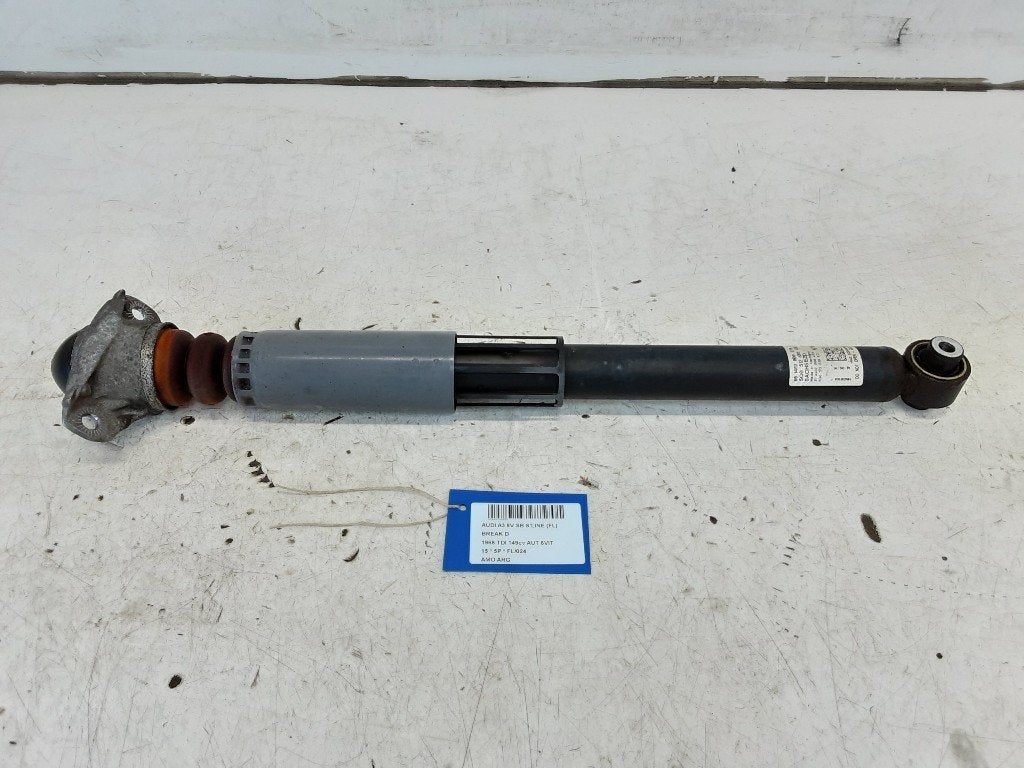 SCHOKBREKER LINKS ACHTER Audi A3 Sportback (8VA / 8VF), Gebruikt, Mevr. I. Hauben, Audi, Rue de l'Espoir 34 34
4030  GRIVEGNÉE, BE