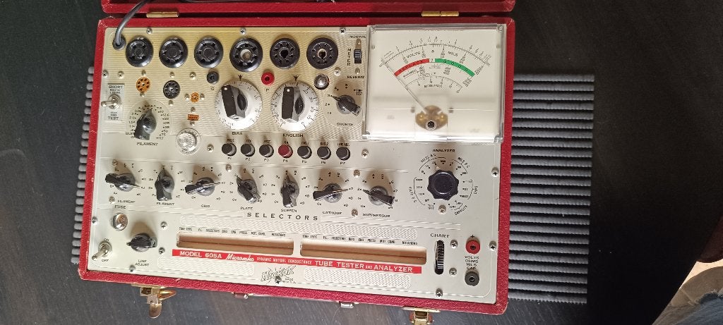 Vintage and Rare Hickok 605 A  Audio Tube Tester *Working*, Audio, Tv en Foto, Buizenversterker, Ophalen of Verzenden, Accessoires