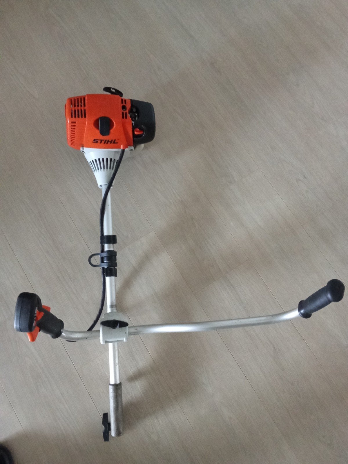 Stihl KM130 combimotor zeer weinig gebruikt, Ophalen