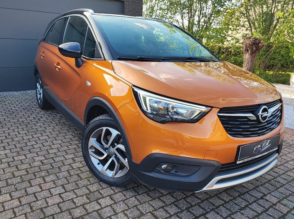 OPEL Crossland 1.2i Innovation+opties +2JR GARANTIE*TOPSTAAT, Auto's, Voorwielaandrijving, Dealer onderhouden, Leder en Stof, SUV of Terreinwagen