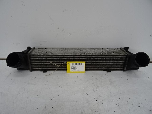 RADIATEUR INTERCOOLER BMW 1 serie (E87 / 87N), Gebruikt, Mevr. I. Hauben, BMW, Rue de l'Espoir 34 34
4030  GRIVEGNÉE, BE