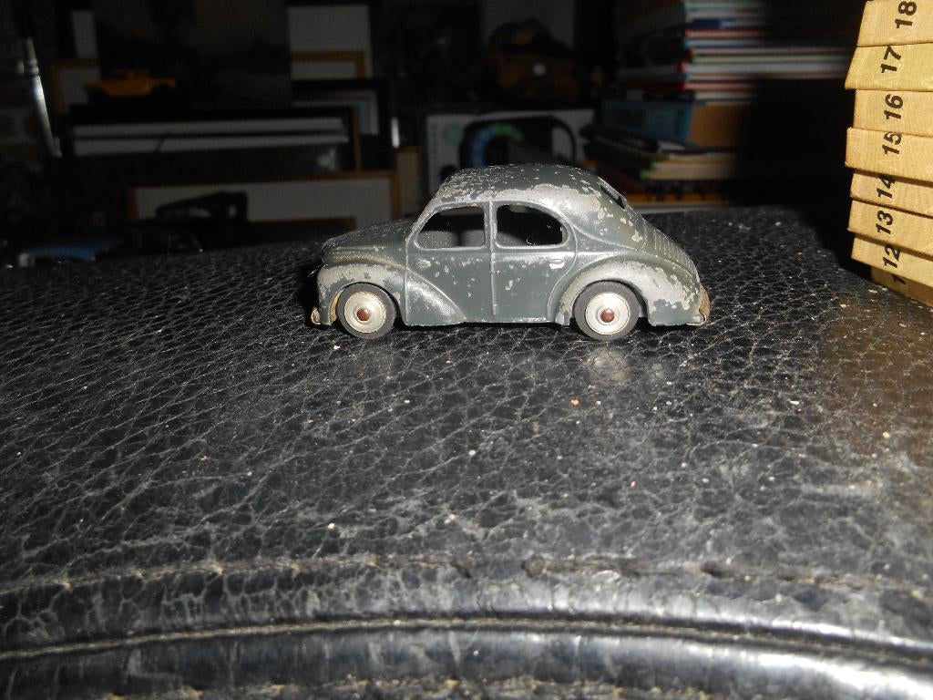 CIJ Renault 4CV ( vintage), Enlèvement ou Envoi