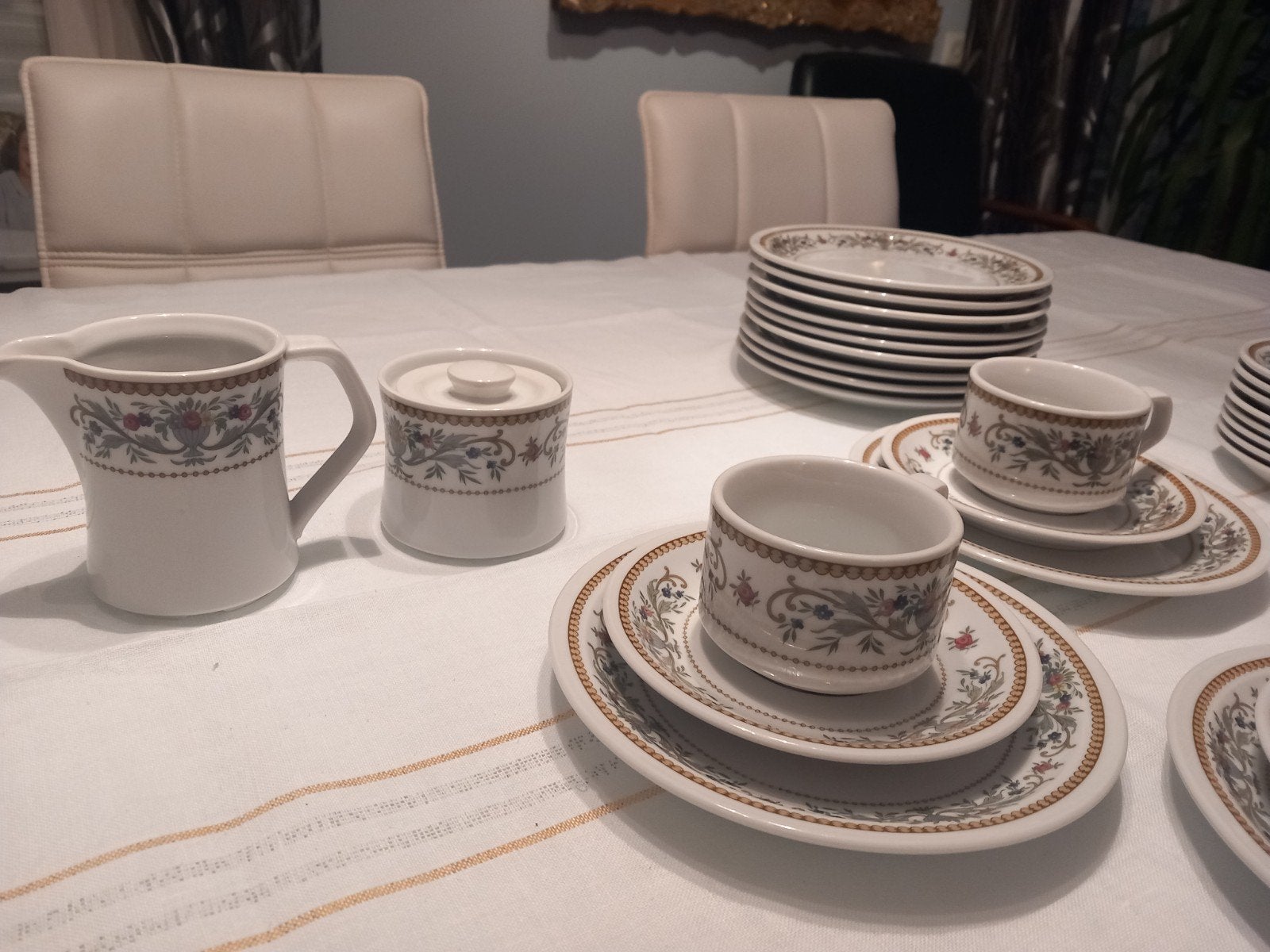 Service à café 12 pièces, Enlèvement, Comme neuf, Porcelaine, Tasse(s) et/ou soucoupe(s)