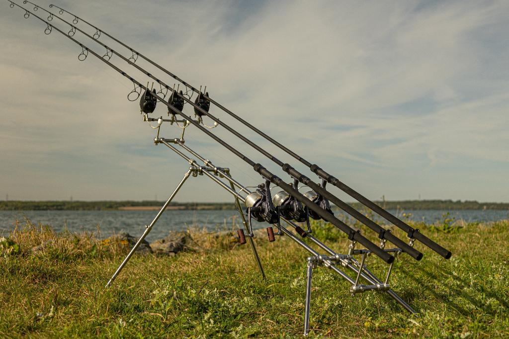 Solar Universal EURO P 1 Rod Pod Complet., Enlèvement, Comme neuf, Autres types