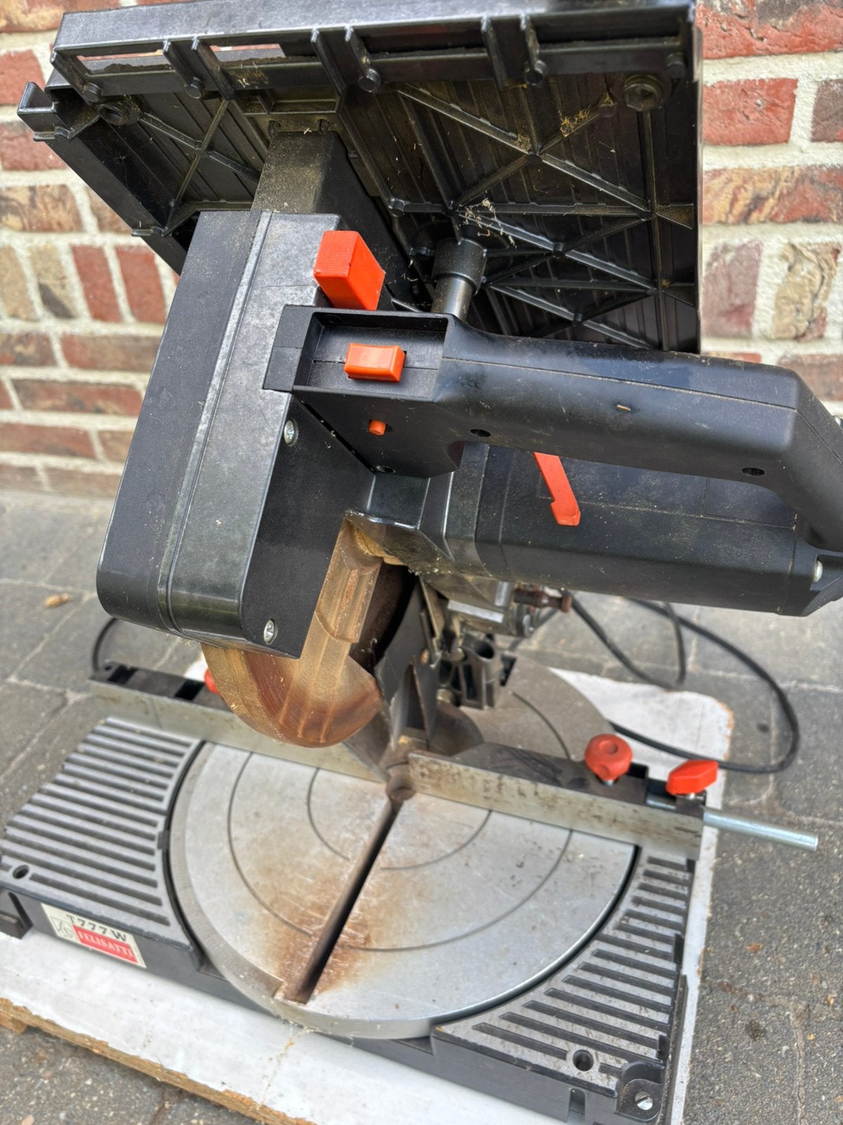 Zaag machine, Ophalen, Gebruikt, Afkortzaag, 30 tot 70 mm