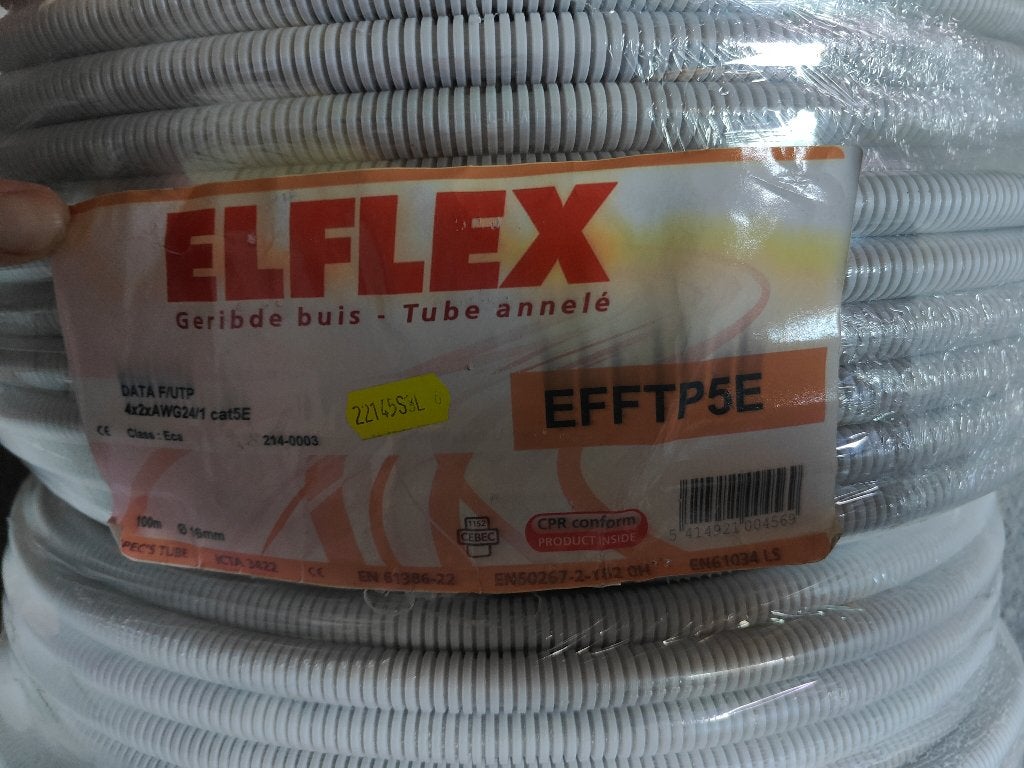 Cables UTP 5E, Enlèvement, Neuf, Câble ou Fil électrique