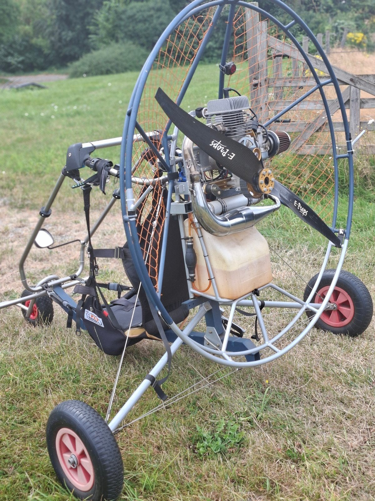 paramotor FLY PRODUCTS + POWERPLAY STING, Sport en Fitness, Ophalen, Gebruikt, Paramotor, Gemotoriseerd