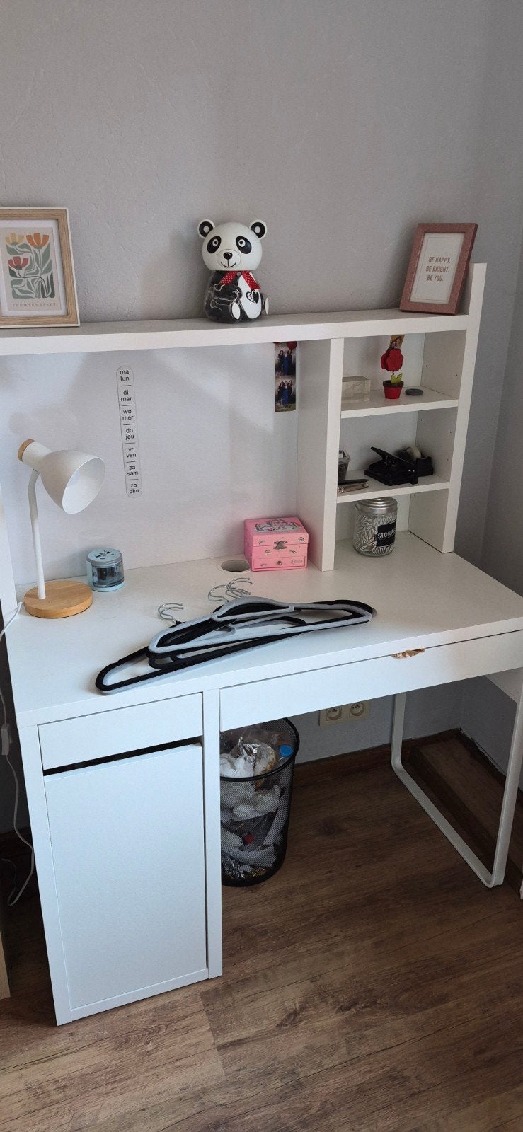 bureautje wit, Huis en Inrichting, Bureaus, Ophalen, 105 cm, Met lades, Spaanplaat of MDF