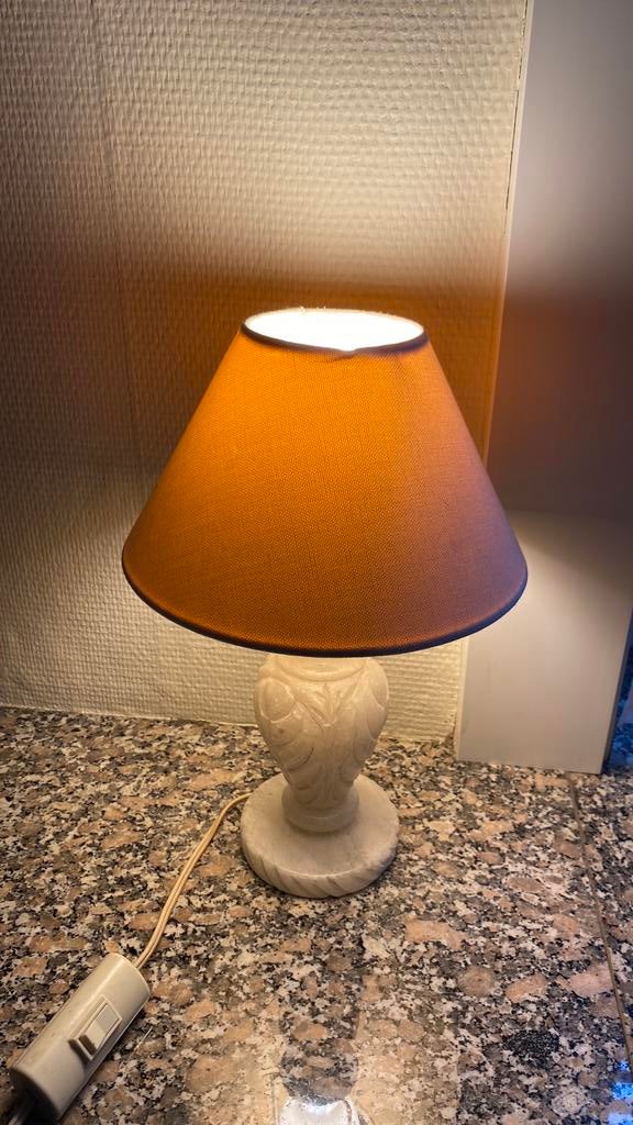 Lampadaire in albatre, Enlèvement, Comme neuf
