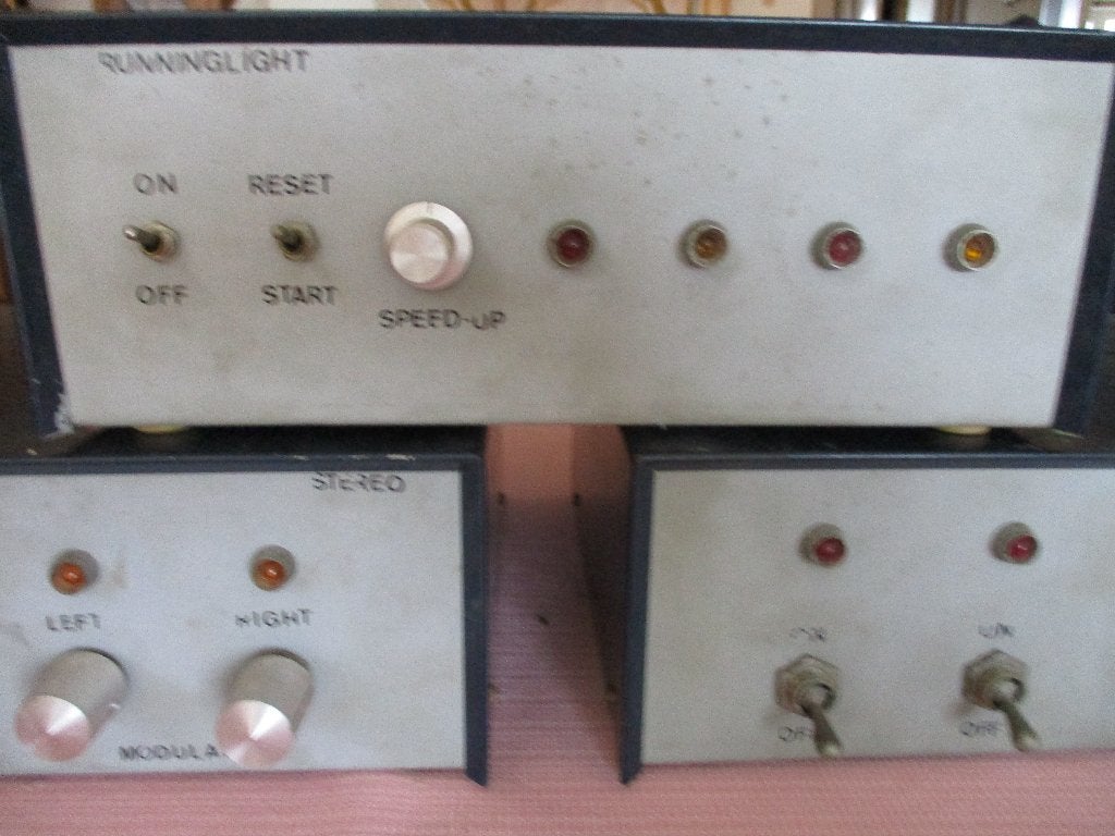 Stereo / running en dimming light ketens, Ophalen of Verzenden, Gebruikt