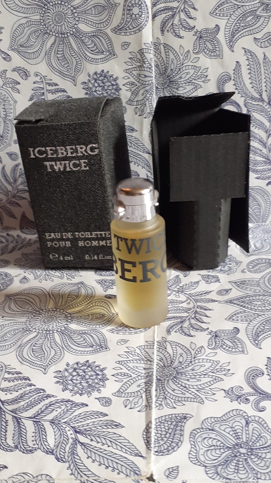 miniature parfum ipleine ceberg twice + boite, Collections, Enlèvement ou Envoi, Comme neuf, Miniature, Plein