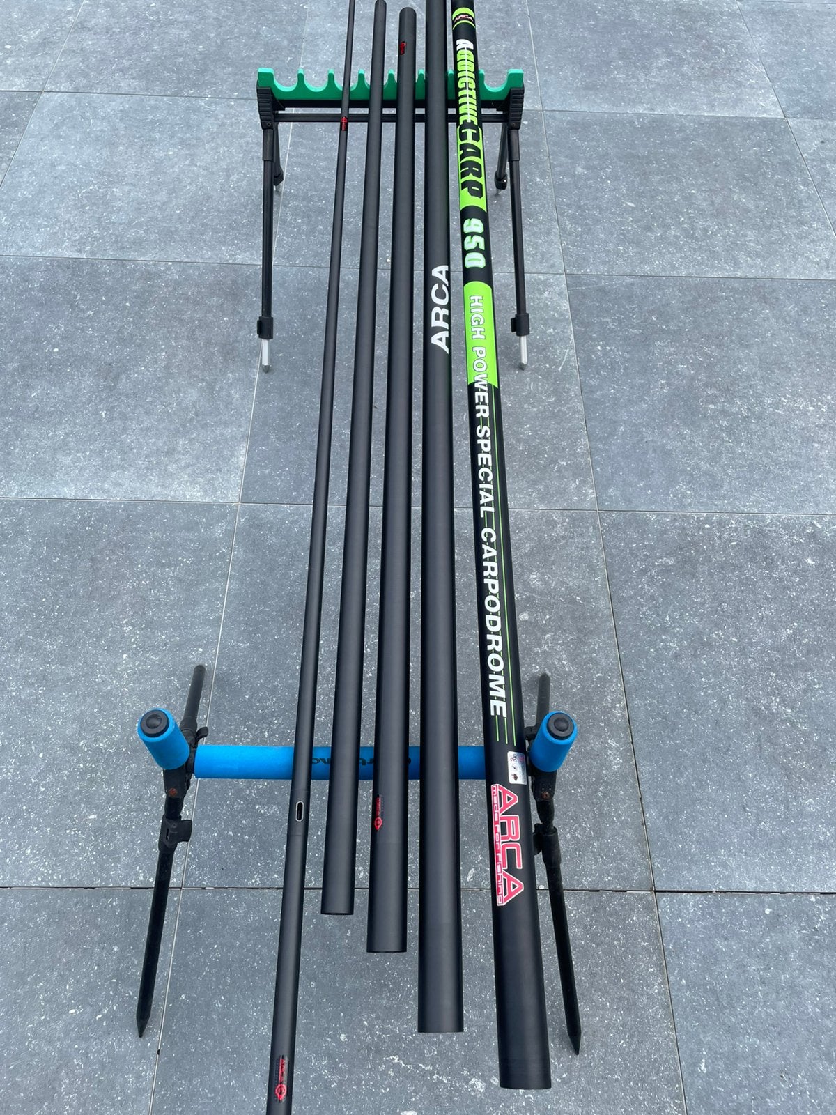 NIEUWE Arca bifa addictive carp 950 vaste stok, Ophalen, Nieuw, Vaste hengel