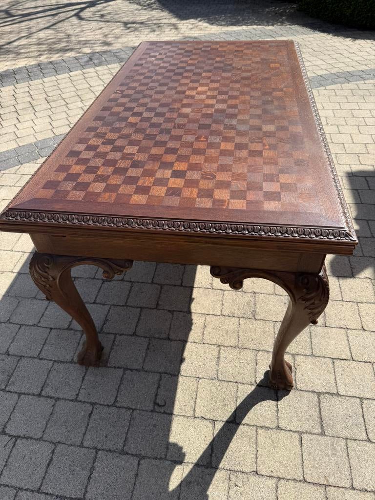 Uitschuifbare houten tafel met schaakbord patroon, Antiek en Kunst, Ophalen