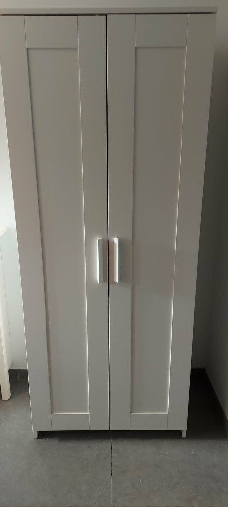Witte vestiaire kast IKEA, Huis en Inrichting, Kasten | Kleerkasten, Ophalen, Met deur(en), 100 tot 150 cm, 200 cm of meer
