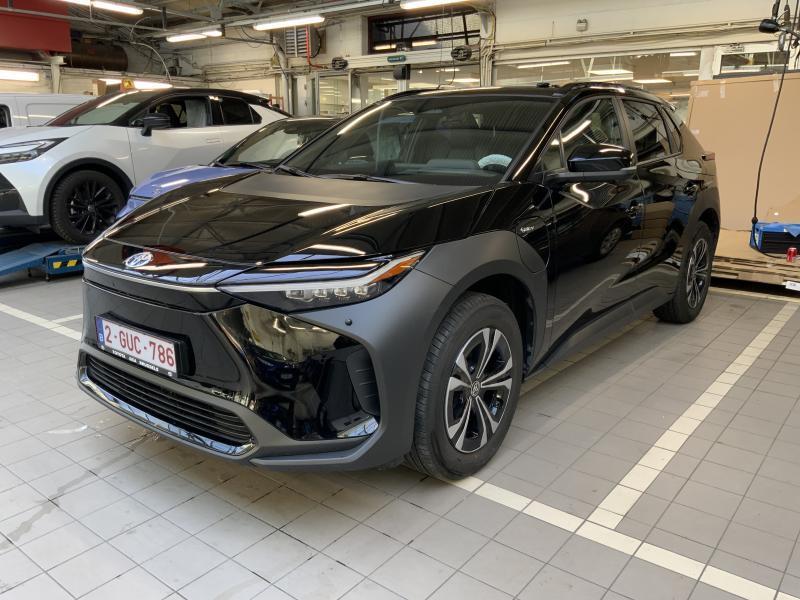Toyota bZ4X Business, Achat, Noir, 5 portes, https://public.car-pass.be/vhr/f2df4e11-730f-4d10-9cc9-27d3ac5e1e5c