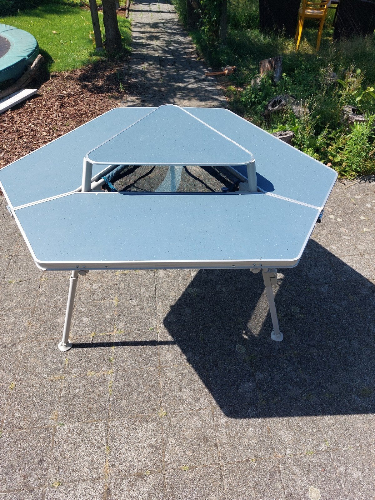 Campeertafel (6-8 personen), Ophalen