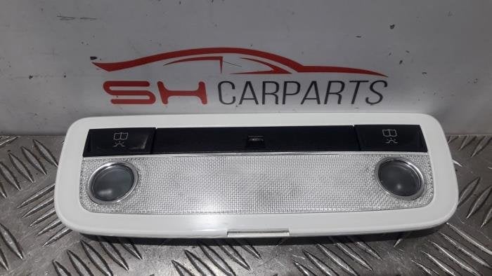 Binnenverlichting achter van een Mercedes CLA, Gebruikt, -, Ophalen of Verzenden, -