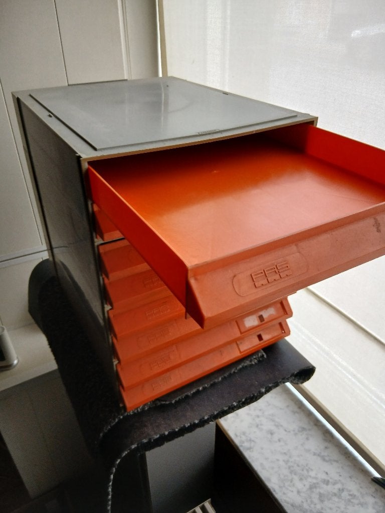 laden rekje, Huis en Inrichting, Woonaccessoires | Wandplanken en Boekenplanken, Ophalen