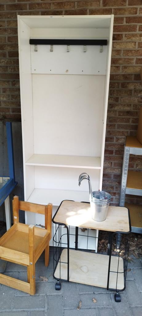 Gratis hout, planken, tafeltjes stoelen., Ophalen, Hout