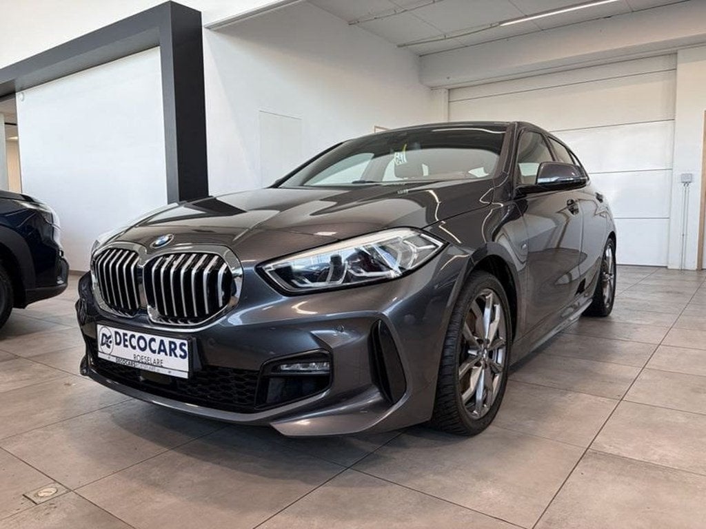 BMW 118 118i AUT / BTW aftrek / M-Pack / Carplay-Android, Automaat, 1 Reeks, Zwart, 5 zetels